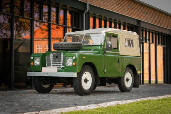 Land Rover 88 1972