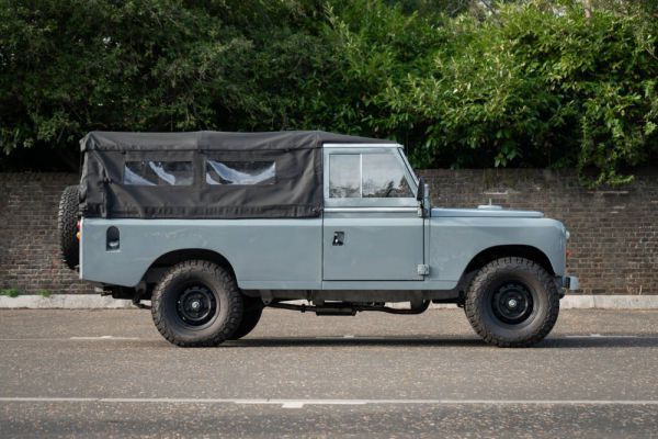 Land Rover 109 1970