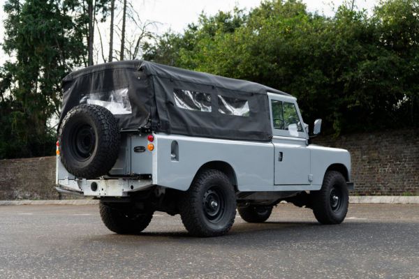 Land Rover 109 1970 97741