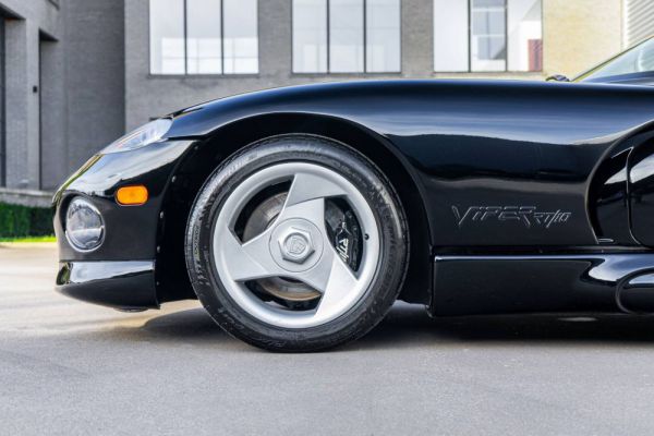 Dodge Viper RT/10 1995 94407