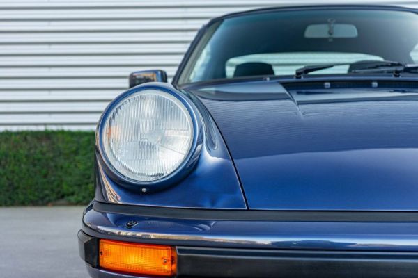 Porsche 911 Carrera 3.2 1986 108133