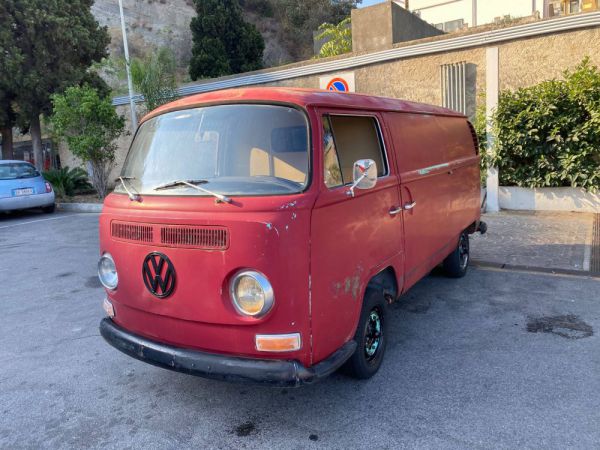 Volkswagen T2a panel van 1969 87823