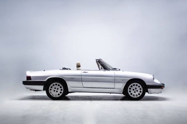 Alfa Romeo 2.0 Spider 1990 41311