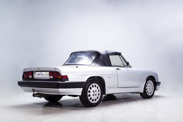 Alfa Romeo 2.0 Spider 1990 41317