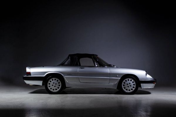 Alfa Romeo 2.0 Spider 1990 41318