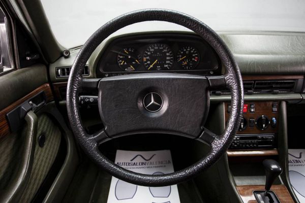 Mercedes-Benz 280 SE 1985 41570