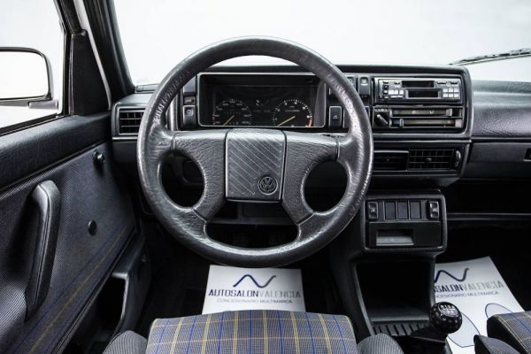 Volkswagen Golf Mk II GTi 1.8 1988 41667