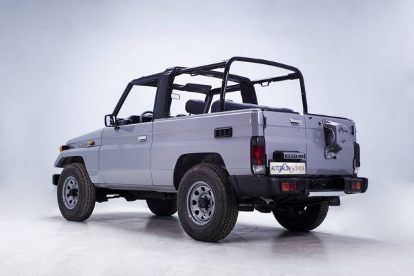 Toyota Land Cruiser BJ73 1991 67434