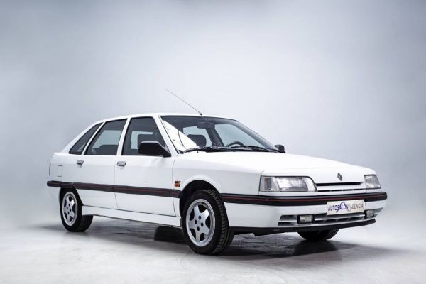 Renault R 21 TXI 1992 86360