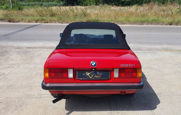 BMW 320i 1987 40907