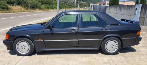 Mercedes-Benz 190 E 2.5-16 1989 40951