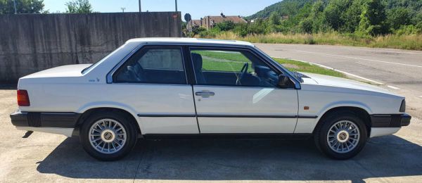 Volvo 780 Bertone 1986 41017