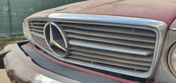 Mercedes-Benz 450 SL 1975 57715