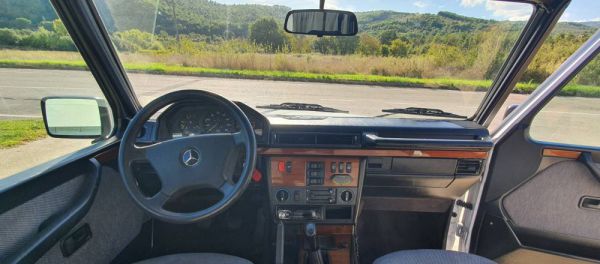 Mercedes-Benz 230 GE (SWB) 1993 98315