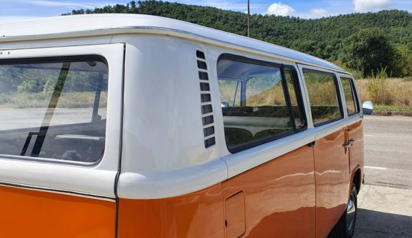 Volkswagen T2b Kombi 1973 101845