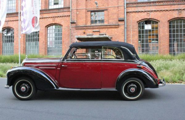 Mercedes-Benz 220 Cabriolet B 1952 40007