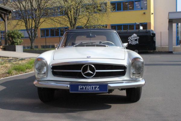 Mercedes-Benz 280 SL 1968 40037