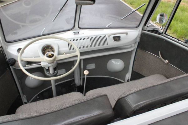 Volkswagen T1 Samba 1966 40192