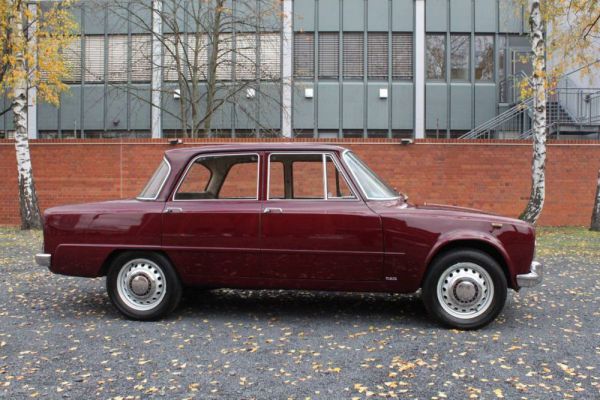 Alfa Romeo Giulia 1300 TI 1968 40200