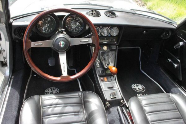 Alfa Romeo 1600 Spider 1982 60001