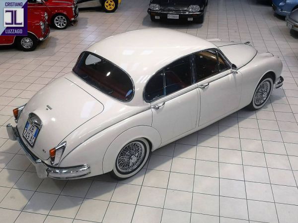 Jaguar Mk II 3.8 1963 5890