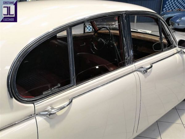 Jaguar Mk II 3.8 1963 5901