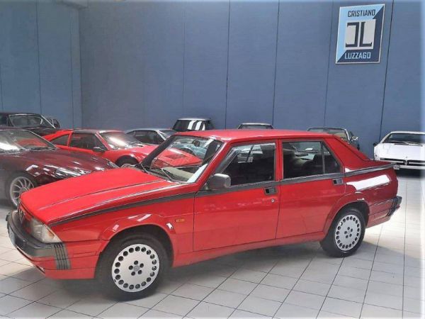 Alfa Romeo 75 3.0 V6 1991 6126