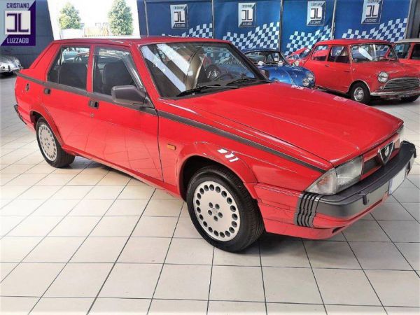 Alfa Romeo 75 3.0 V6 1991 6129