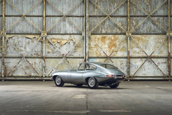 Jaguar E-Type 4.2 1966 107471