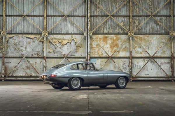 Jaguar E-Type 4.2 1966 107475