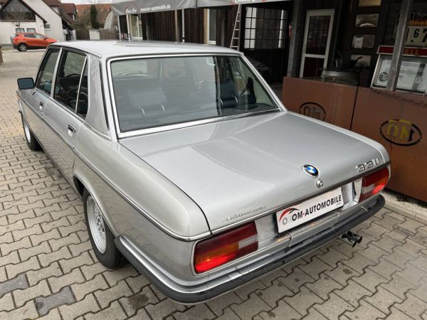 BMW 3,3 Li 1976