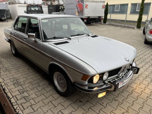 BMW 3,3 Li 1976 64447