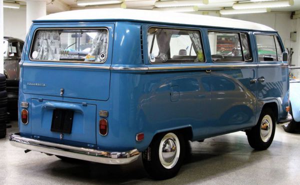 Volkswagen T2a Kombi 1970 63511