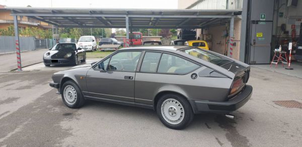 Alfa Romeo GTV 6 2.5 1981 59501