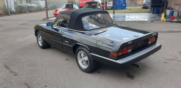 Alfa Romeo Spider Veloce 1987 60089