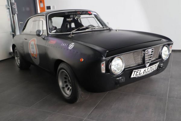 Alfa Romeo 1750 GT Veloce 1971 35769