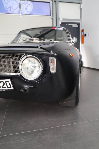 Alfa Romeo 1750 GT Veloce 1971 35773