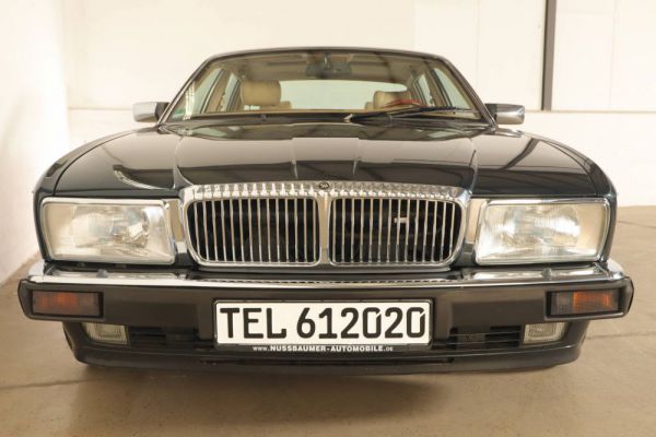 Daimler Double Six 1993 35785