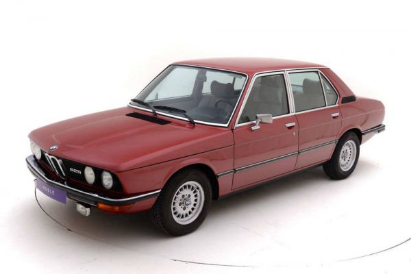 BMW 525 1976 92589