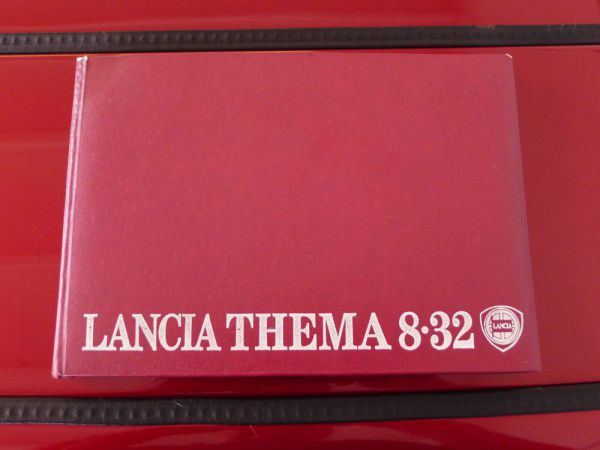 Lancia Thema 8.32 1989 35681