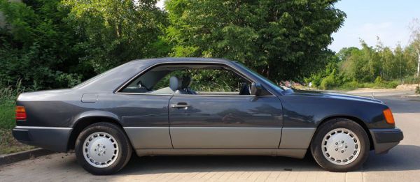 Mercedes-Benz 300 CE 1989 105544