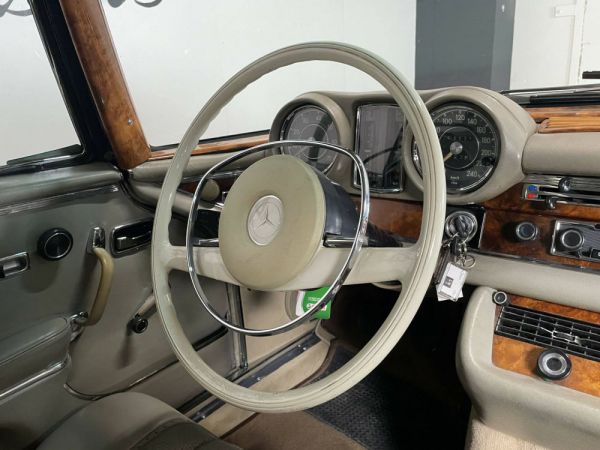 Mercedes-Benz 280 SE 3,5 1970 34645