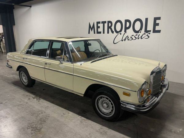 Mercedes-Benz 300 SEL 6.3 1971 34697