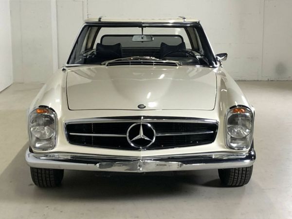 Mercedes-Benz 280 SL 1969 34707