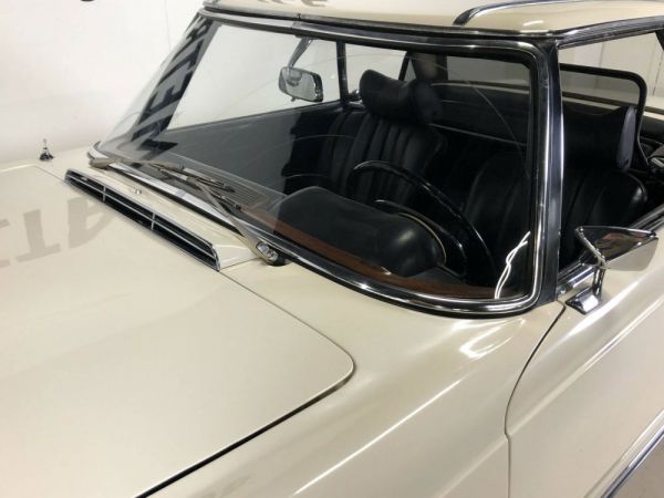 Mercedes-Benz 280 SL 1969 34709