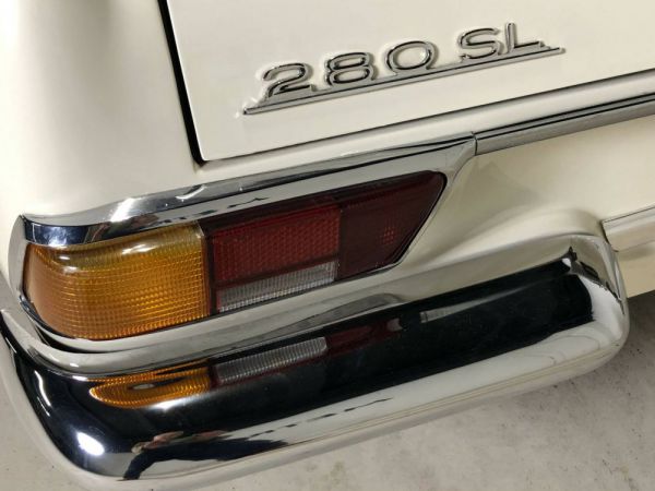 Mercedes-Benz 280 SL 1969 34716