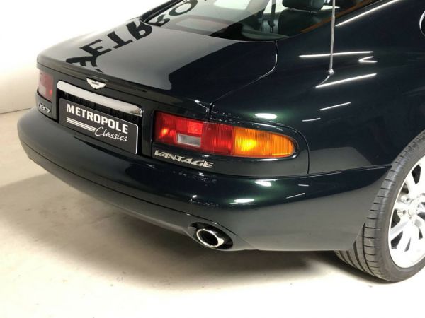 Aston Martin DB 7 Vantage 2000 70026