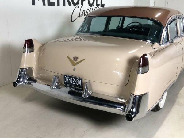 Cadillac 62 Sedan 1954 73864