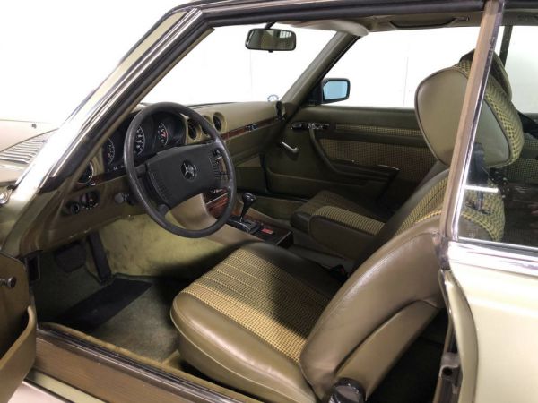 Mercedes-Benz 350 SLC 1978 102840