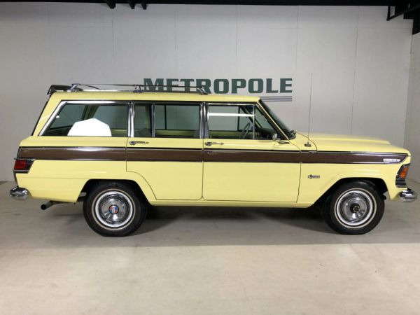 Jeep Wagoneer 1973